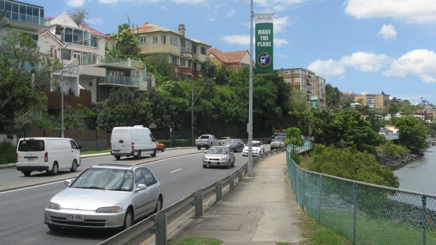 Labor says it would can plans to upgrade Kingsford Smith Drive. 