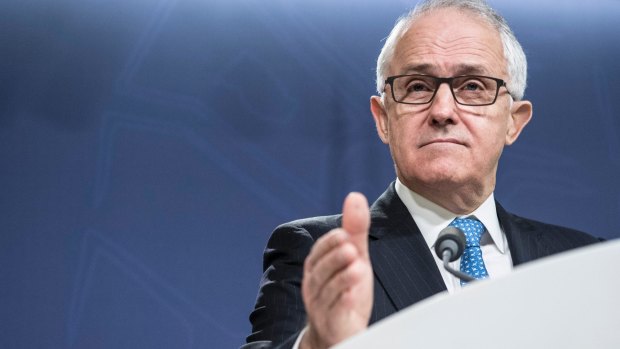 Prime Minister Malcom Turnbull says the government will establish a new banking tribunal. 