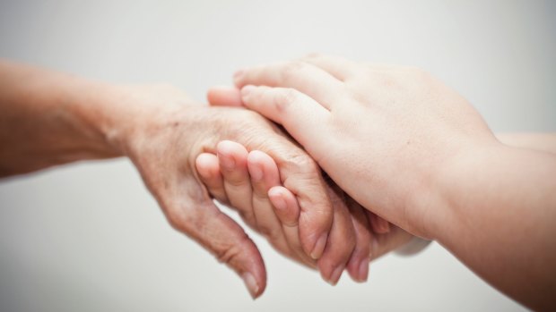 Everyone agreed on one point: nothing can replace a condolence note. Photo: iStock