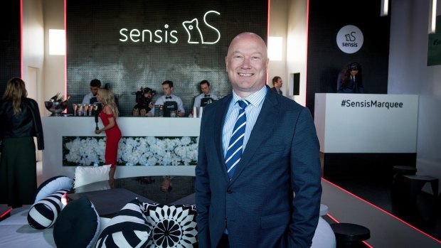 Sensis chief executive John Allan says he "sincerely regrets" the poor customer service.