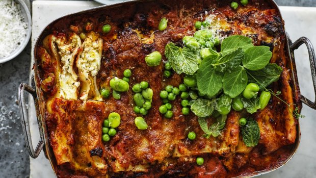 Ricotta cannelloni with primavera sauce.