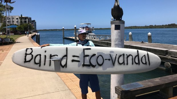 Protesters in Ballina confronted NSW Premier Mike Baird as shark nets were deployed.