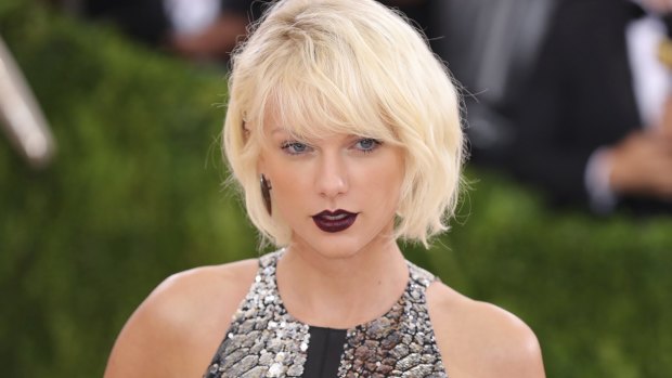 Taylor Swift is the mistress of the ever-changing hair colour.