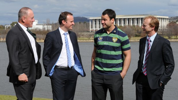 ACT Chief Minister Andrew Barr has backed Ricky Stuart's calls for the NRL to forge a better relationship with Canberra.