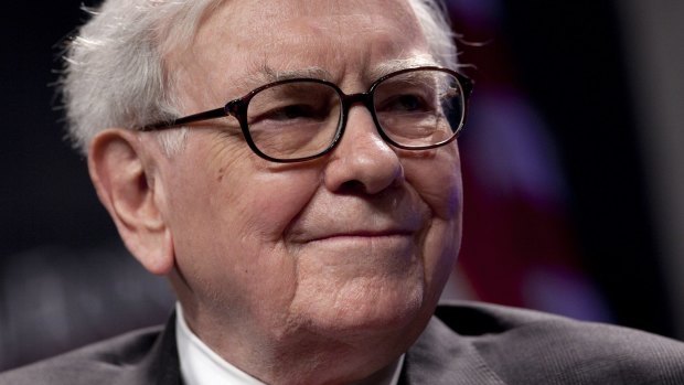 Steady wins the race: Warren Buffett banks on passive, index-tracking funds rather than alternative investments such as hedge funds. New research backs his approach.
