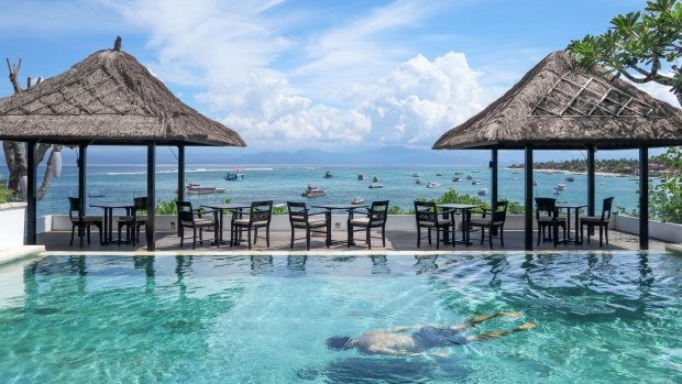 One of the three pools, with a view out over the bay.