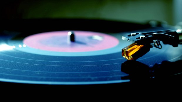 Drop the needle: Snap up vinyl bargains from an online indie record store.
