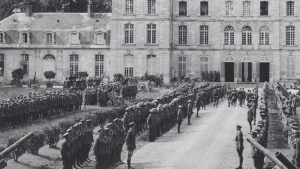 The arrival of King George V at Lieutenant-General Sir John Monash's headquarters at Bertangles for the knighting of Monash. 