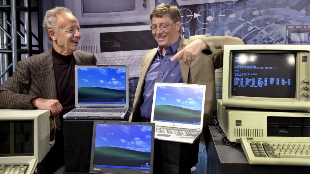 Bill Gates and Andy Grove mark the 20th anniversary of the IBM PC in 2001.