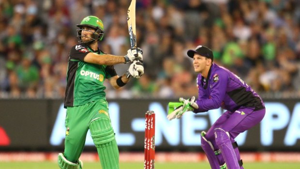Glenn Maxwell was in smashing form for the Stars, sharing a 99-run stand with Wright.