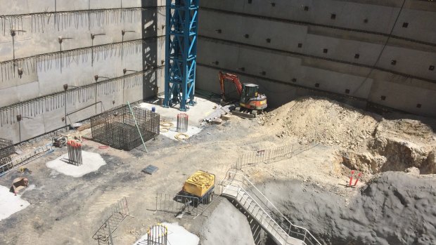 A huge hole in the ground will set the foundations for Brisbane's new Spire apartment building.