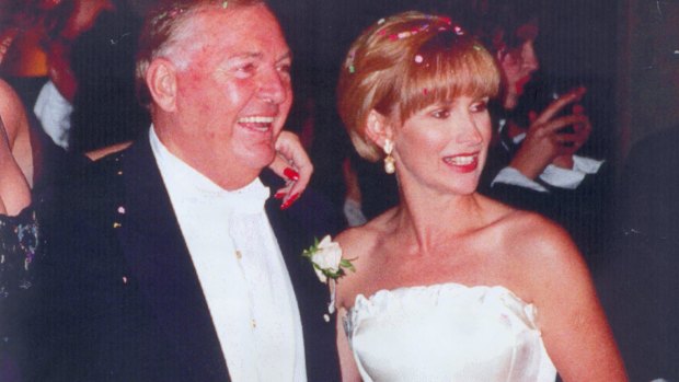 Alan Bond and Diana Bliss on their wedding day in 1995.