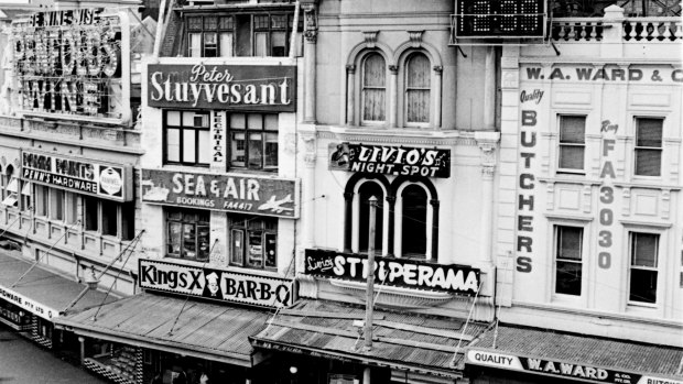 Victoria Street, Kings Cross, Sydney, 3 May 1966.