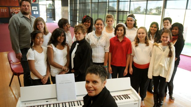 Deborah Cheetham Tiriki Onus and members of the Dhungala Children's Choir in 2010.