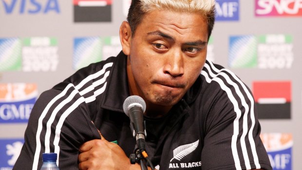 Jerry Collins died in a car accident on Friday.