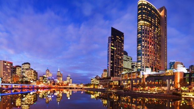 Melbourne skyline at twilight, the Yarra River. 