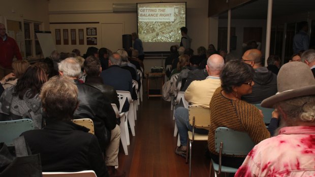 More than 100 people gathered in Mt Lawley on Thursday to voice their grievances about development assessments in Perth. 