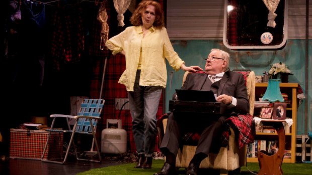 Ex-'Blue Heelers' stars John Wood and Julie Nihill will perform at The Q in 'Bakersfield Mist'.