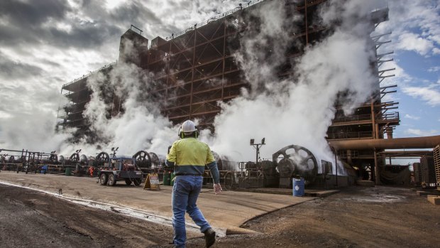 Queensland Nickel's 550 remaining workers will lose their jobs at the close of business on Friday.