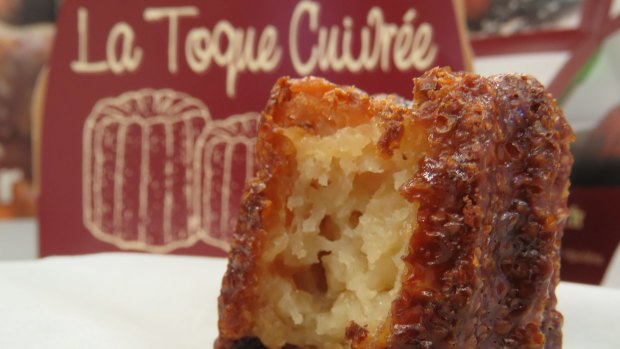 Canele.