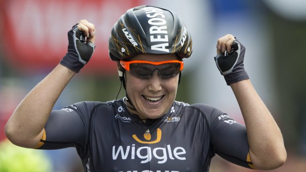 Canberra's Chloe Hosking is being tipped as a "dark horse" for the road race title.