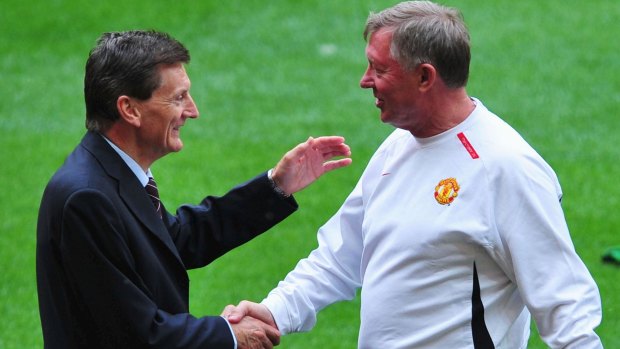 Former teammates: Andy Roxburgh and Sir Alex Ferguson before the Champions League final in Moscow in 2008.