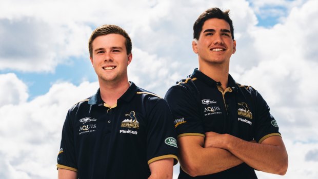 Mack Hansen and Darcy Swain have accepted Brumbies contracts for the 2018 season.