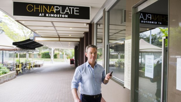 Christopher Pyne at the China Plate restaurant in Kingston to film an episode of Kitchen Cabinet.