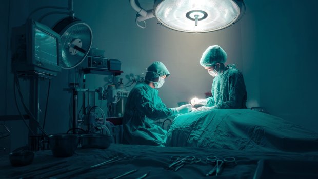 Many operations more harmful than beneficial, top surgeon warns