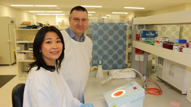 Professor Mimi Tang of the Murdoch Childrens Research Institute with Dr Graeme Wald.