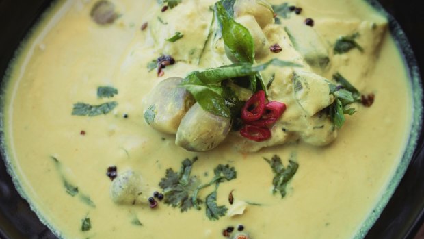 Fish kerala curry is perfectly cooked white fish in a sunny yellow curry sauce, tangy and rich with coconut milk, ginger and green chilli in perfect balance.