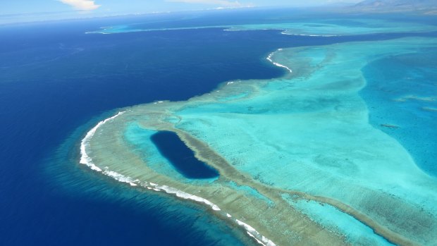 New Caledonia's lagoon is 24,000 square kilometres in size. 