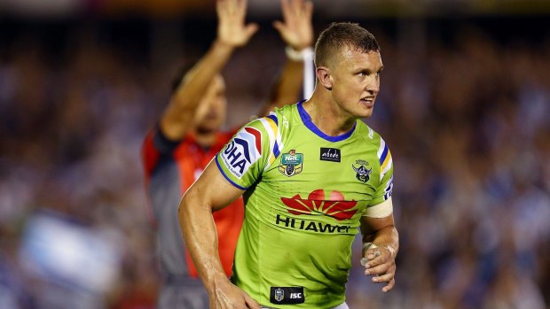 Jack Wighton of the Raiders is sent to the sin bin for throwing a punch.