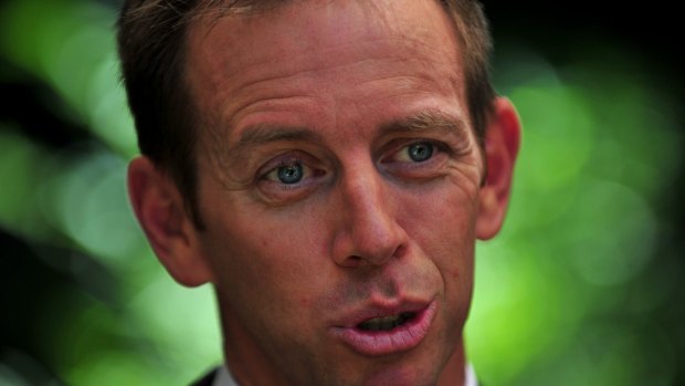 Shane Rattenbury has called for a ban on greyhound racing in Canberra.