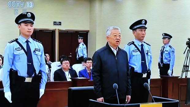 Bai Enpei, a former Communist Party secretary of Yunnan Province, received a death sentence this month with a two-year reprieve on corruption charges.