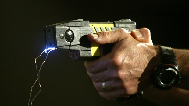 Plans to equip all frontline police with Tasers have drawn a mixed response.