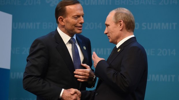 Australian Prime Minister Tony Abbott officially welcomes Russian President Vladimir Putin to the G20 summit in Brisbane.