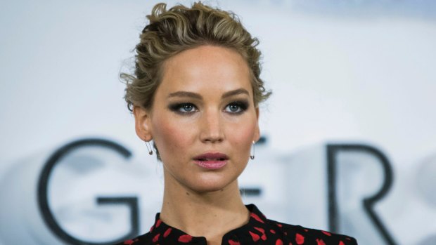 Jennifer Lawrence claims to not have experienced any harassment. 