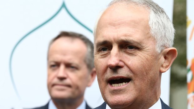 Prime Minister Malcolm Turnbull is still ahead of Opposition Leader Bill Shorten as preferred leader.