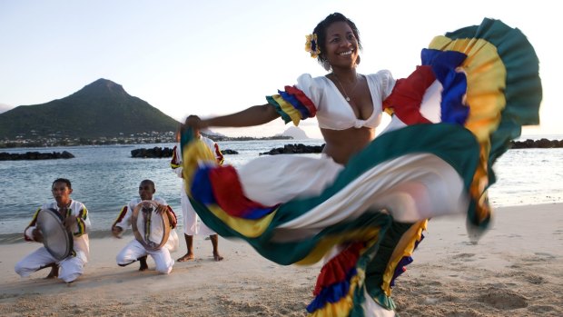 Creole dancers.