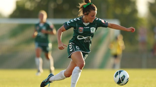 Hayley Raso will return to Canberra for the upcoming W-League season.