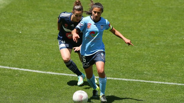 Sydney FC were in control much of the match in their defeat of Melbourne Victory in the W League at AAMI Park on Sunday. Pictured: Theresa Polias shows her class.