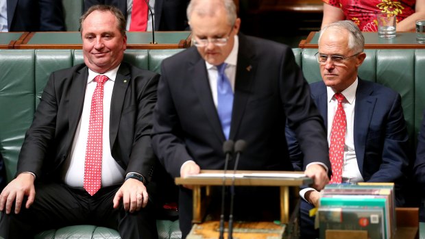 Barnaby Joyce, Scott Morrison and Malcolm Turnbull have all sung from the same songsheet on Monday in calling for Bill Shorten to sack Sam Dastyari.