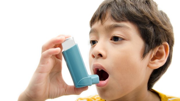 A new study has probed how subtle changes in diet can help relieve the symptoms of asthma.