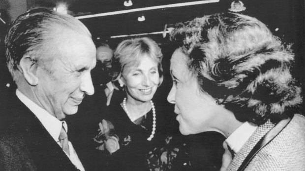 Sallyanne Atkinson with then-IOC president Juan Antonio Samaranch in Lausanne, Switzerland, during the 1992 bidding process.