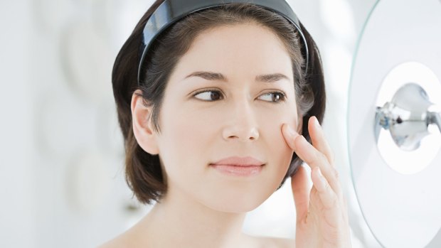 Not sure if your skin is oily or dry? This easy test will help.