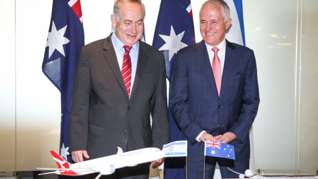 Israeli Prime Minister and Australian Prime Minister Malcolm Turnbull sign agreements in Sydney.
