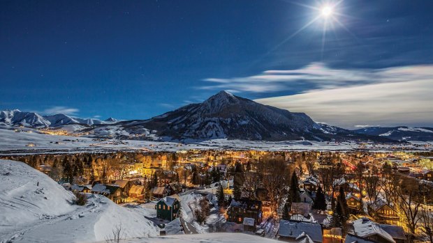 Wedged between the Paradise Divide and inside the Elk River Valley, Crested Butte is one of the prettiest ski towns in North America.