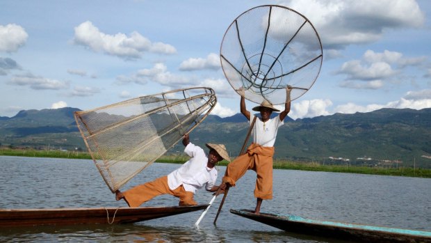 'One-legged' fishermen on Inle lake.