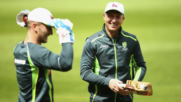 Brad Haddin has urged Test selectors to ''pick and stick'' with its new-look side. 